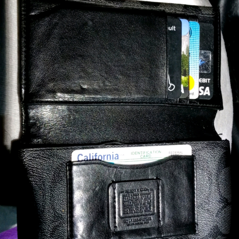 MENS COACH WALLET/phone case